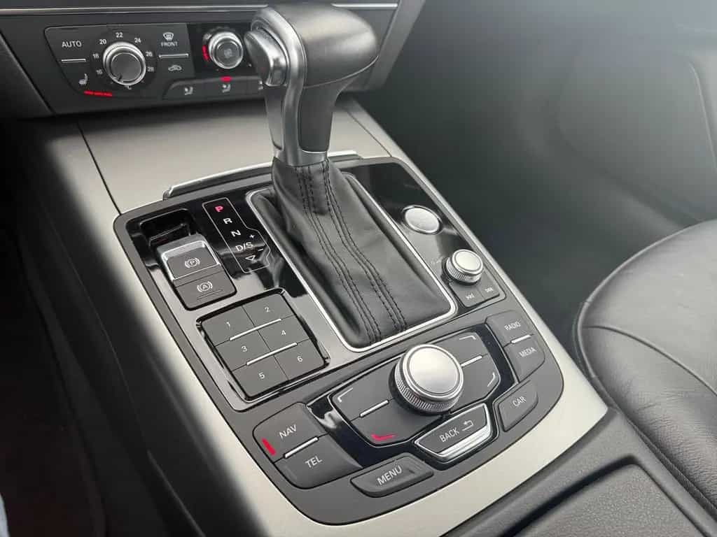 Audi A6 Avant 2.0 TFSI Bi-Xenon Navi Tempomat PDC 10/2014-photo-22