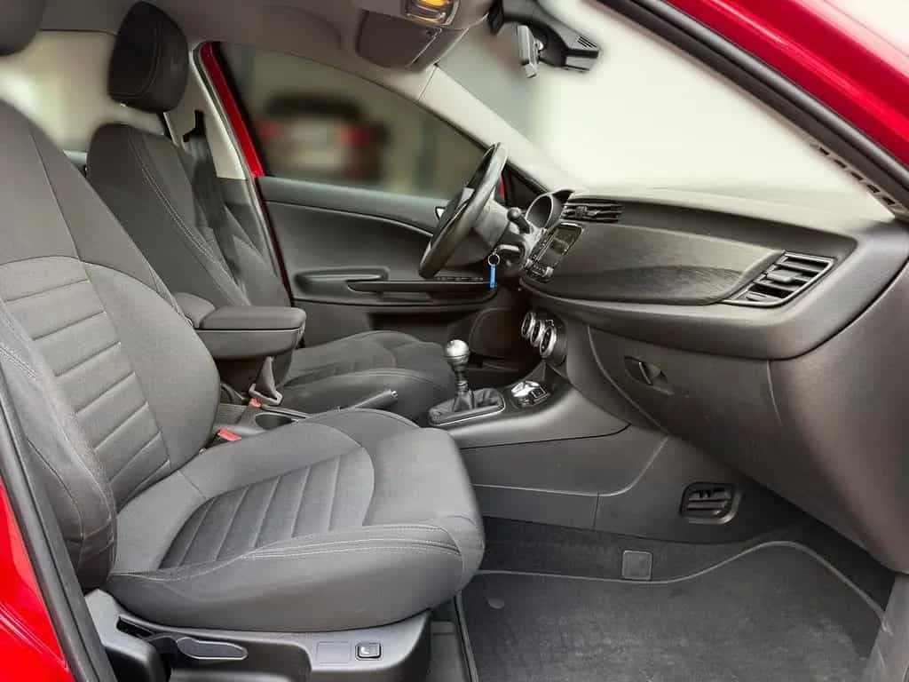 Alfa Romeo Giulietta 1.4 Basis Klimaaut. Navi Tempomat PDC 10/2017-photo-12