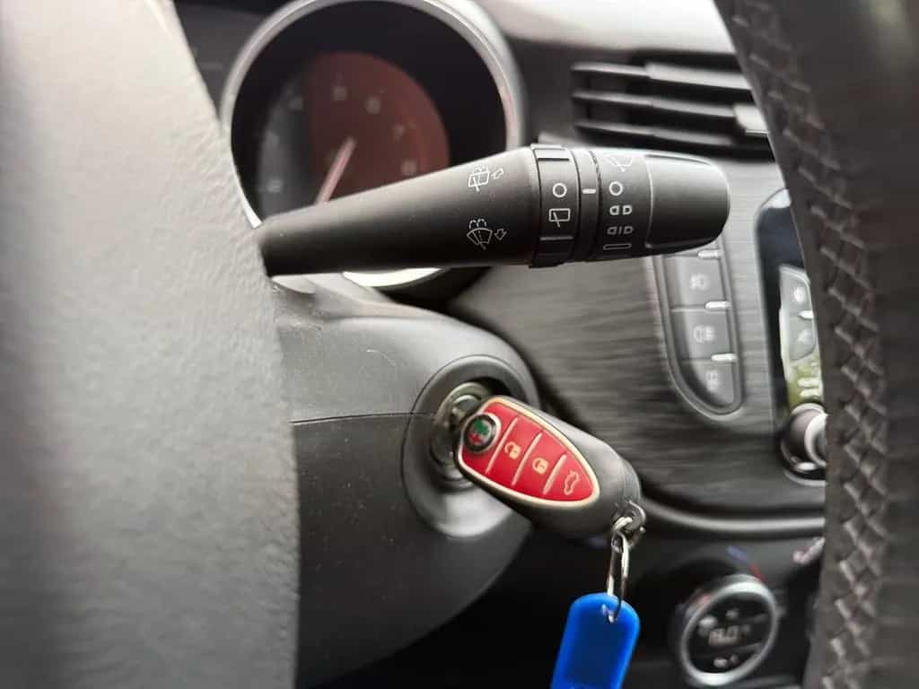 Alfa Romeo Giulietta 1.4 Basis Klimaaut. Navi Tempomat PDC 10/2017-photo-19