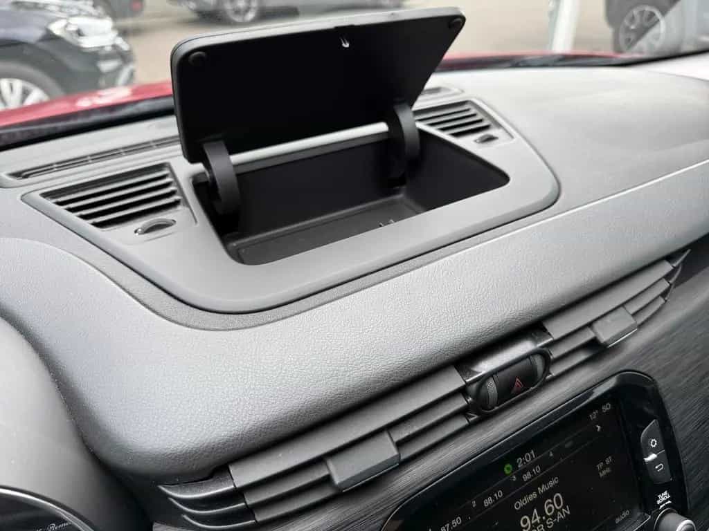 Alfa Romeo Giulietta 1.4 Basis Klimaaut. Navi Tempomat PDC 10/2017-photo-21