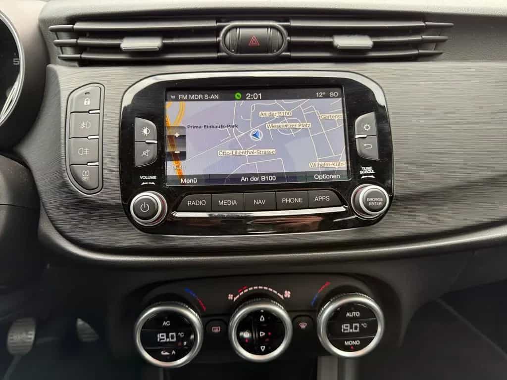 Alfa Romeo Giulietta 1.4 Basis Klimaaut. Navi Tempomat PDC 10/2017-photo-23