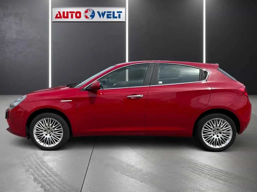 Alfa Romeo Giulietta 1.4 Basis Klimaaut. Navi Tempomat PDC 10/2017-photo-5