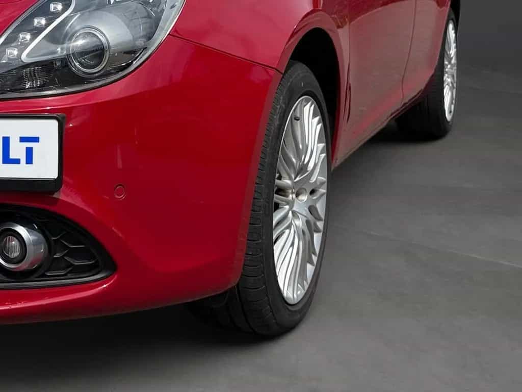 Alfa Romeo Giulietta 1.4 Basis Klimaaut. Navi Tempomat PDC 10/2017-photo-7