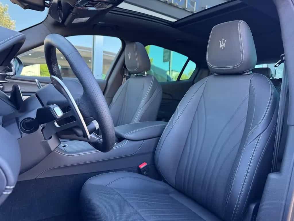 Maserati Grecale GT*NAVI*MATRIX*PANO*KAMERA*ACC*20ZOLL* 10/2025-photo-14