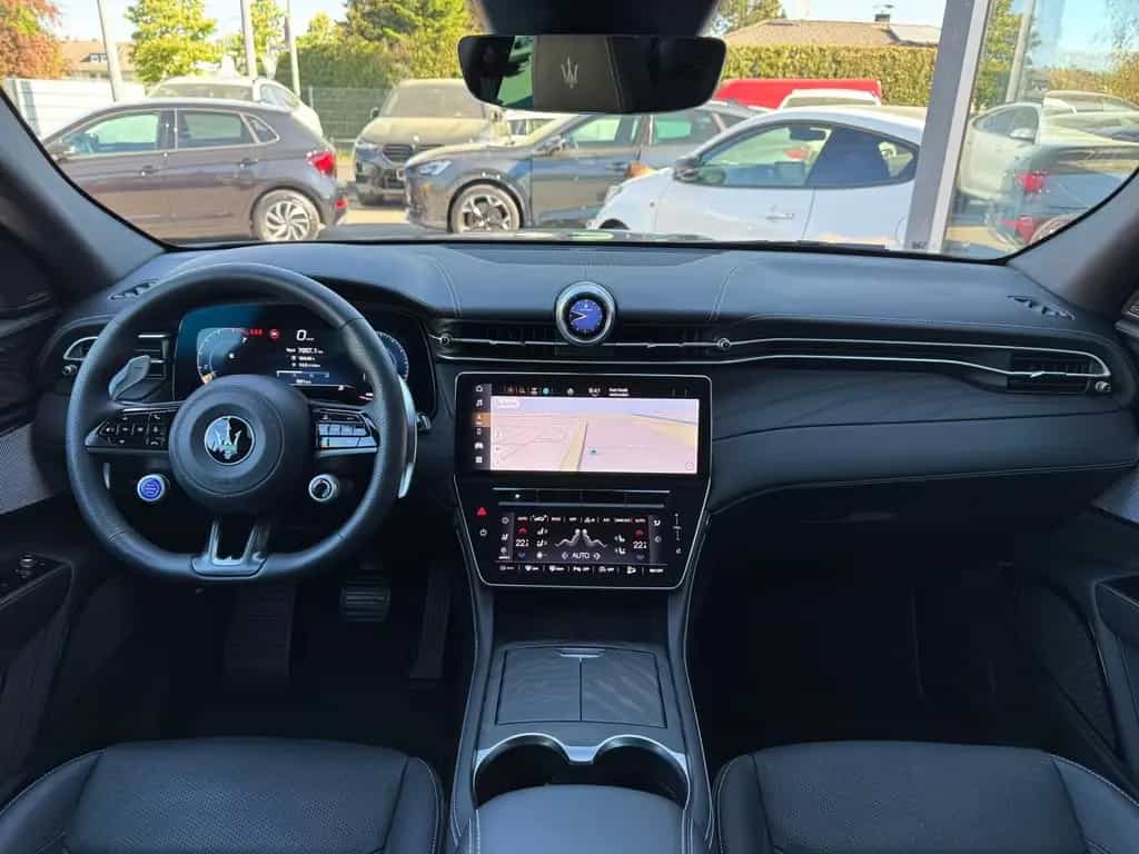 Maserati Grecale GT*NAVI*MATRIX*PANO*KAMERA*ACC*20ZOLL* 10/2025-photo-15