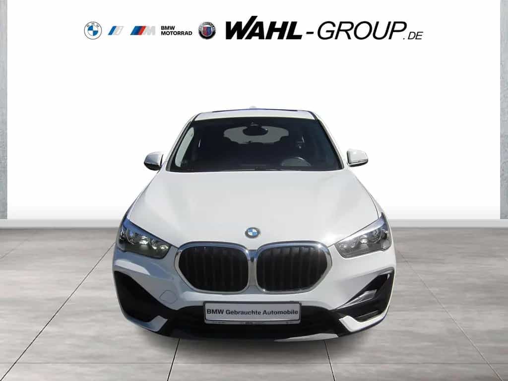 BMW X1 sDrive18d ADVANTAGE AUT NAVI PANO RFK GRA PDC 11/2020-photo-1