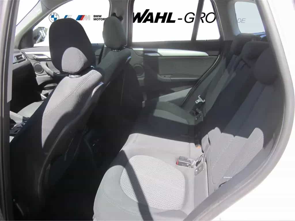 BMW X1 sDrive18d ADVANTAGE AUT NAVI PANO RFK GRA PDC 11/2020-photo-10