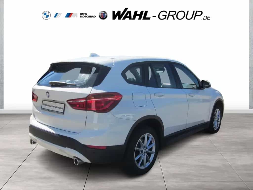 BMW X1 sDrive18d ADVANTAGE AUT NAVI PANO RFK GRA PDC 11/2020-photo-4