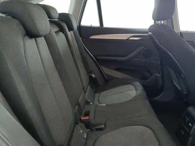 BMW X1 sDrive16d Business Advantage 07/2020-photo-10