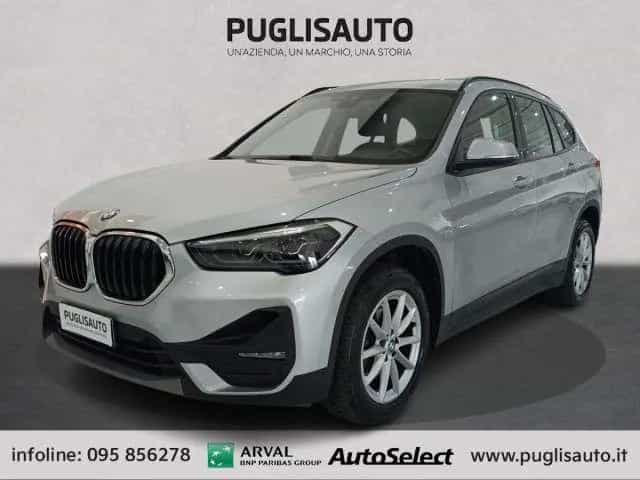 BMW X1 sDrive16d Business Advantage 07/2020-photo-2
