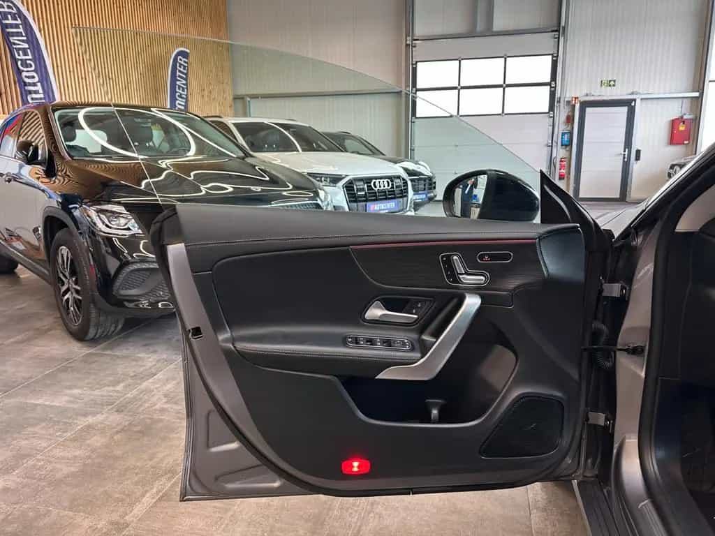 Mercedes-Benz CLA Shooting Brake CLA 220 d 4Matic *Multibeam*AHK*LED*Navi* 11/2021-photo-45
