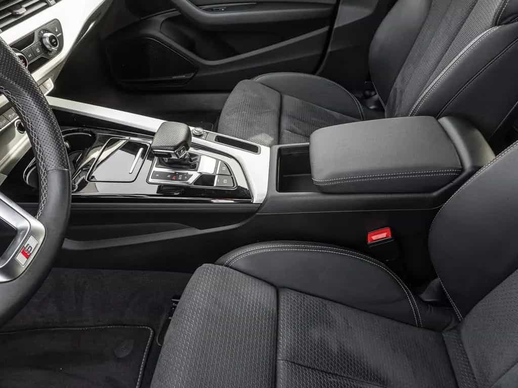 Audi A4 Avant S line 40 TFSI S tronic Virtuell B&O He 04/2022-photo-14