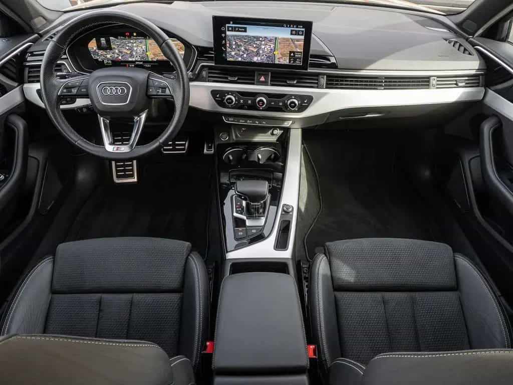 Audi A4 Avant S line 40 TFSI S tronic Virtuell B&O He 04/2022-photo-9