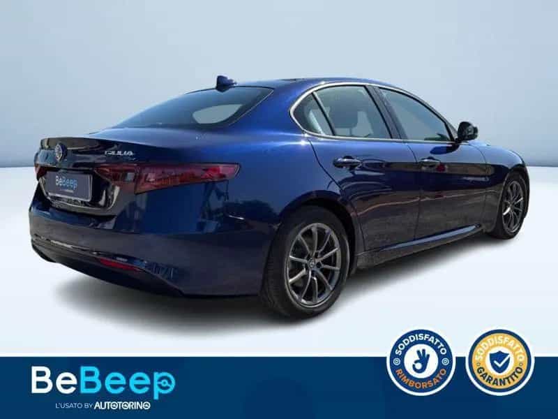 Alfa Romeo Giulia 2.2 T BUSINESS 150CV AUTO 05/2017-photo-6