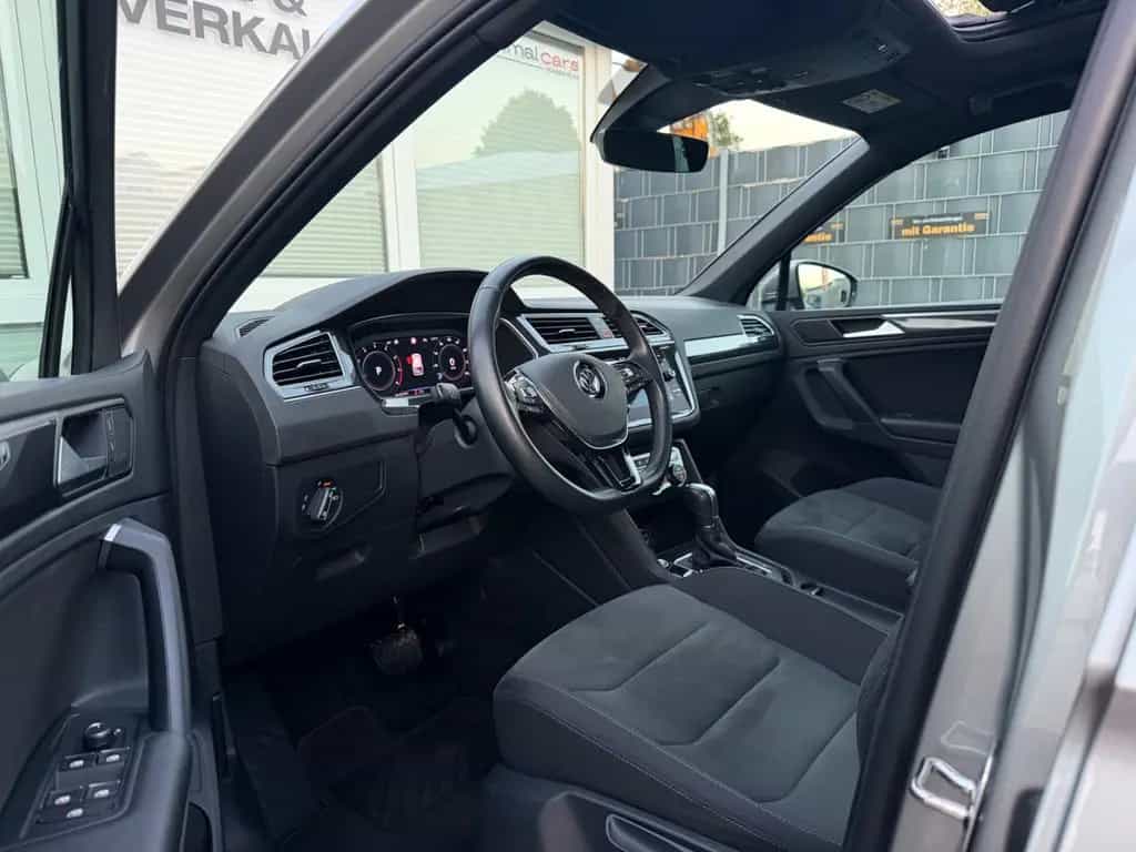 Volkswagen Tiguan 2.0 TSI 4Motion R-Line/PANO/AHK/8FACH/ACC 08/2019-photo-13