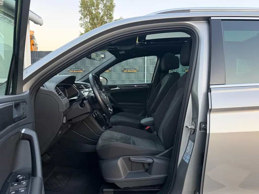 Volkswagen Tiguan 2.0 TSI 4Motion R-Line/PANO/AHK/8FACH/ACC 08/2019-photo-14