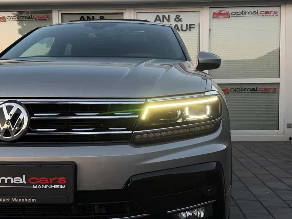 Volkswagen Tiguan 2.0 TSI 4Motion R-Line/PANO/AHK/8FACH/ACC 08/2019-photo-3