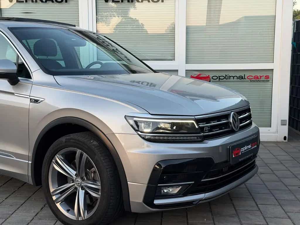 Volkswagen Tiguan 2.0 TSI 4Motion R-Line/PANO/AHK/8FACH/ACC 08/2019-photo-5
