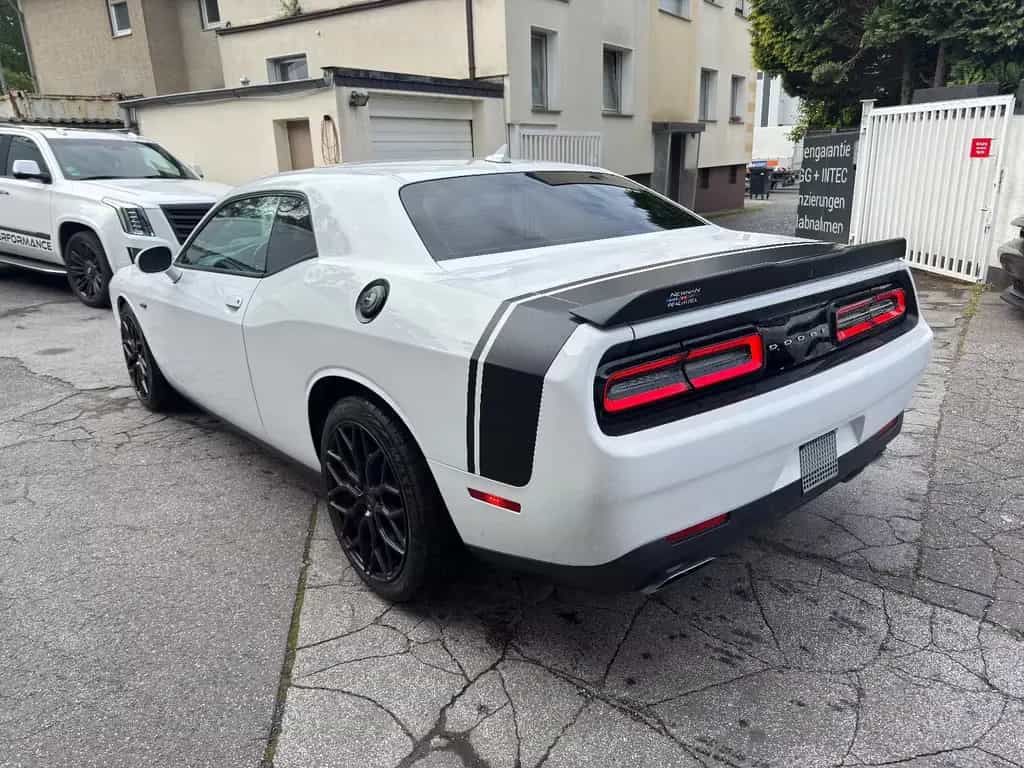 Dodge Challenger 5.7 R/T SHAKER*LED*ALCANTARA*GARANTIE 02/2020-photo-10