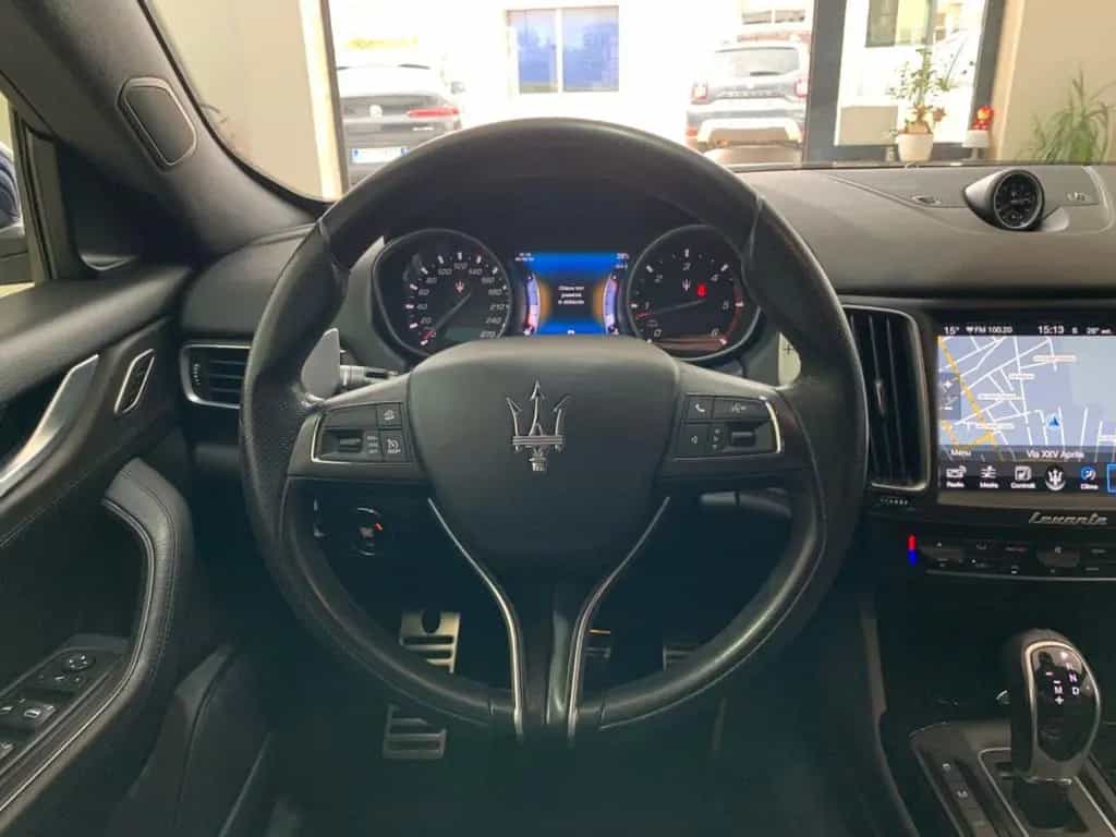 Maserati Levante MASERATI LEVANTE 250CV (NO SUPER BOLLO) 06/2017-photo-9