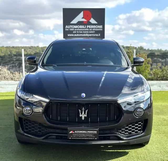 Maserati Levante MASERATI Levante V6 Diesel 250cv AWD Granlusso M 09/2020-photo-1