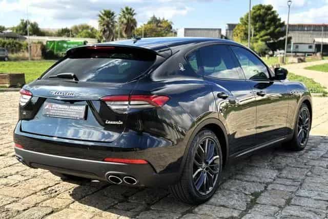 Maserati Levante MASERATI Levante V6 Diesel 250cv AWD Granlusso M 09/2020-photo-11