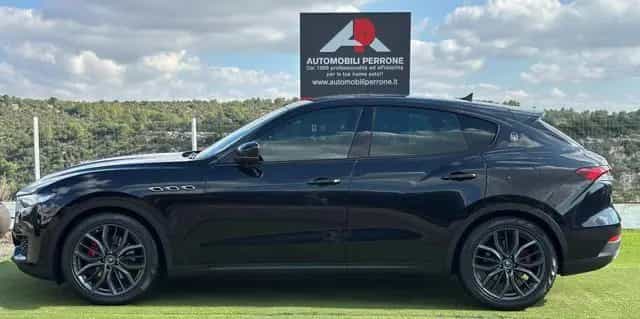 Maserati Levante MASERATI Levante V6 Diesel 250cv AWD Granlusso M 09/2020-photo-3