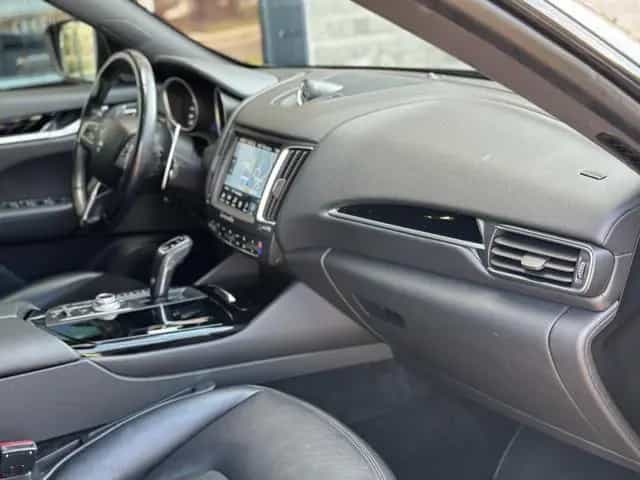 Maserati Levante MASERATI Levante V6 Diesel 250cv AWD Granlusso M 09/2020-photo-9