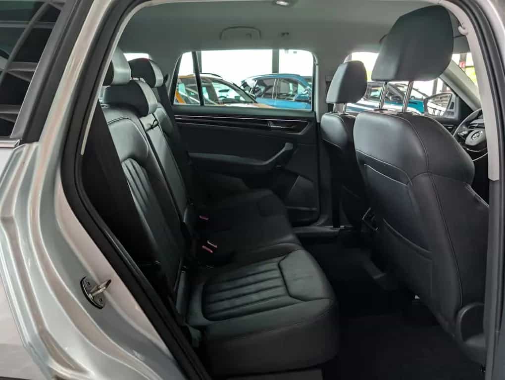 Skoda Kodiaq L&K 4x4 CANTON LEDER 360° ACC MEMO VIRT 02/2022-photo-17