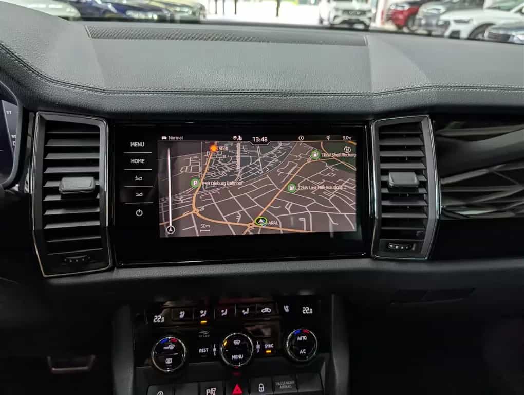 Skoda Kodiaq L&K 4x4 CANTON LEDER 360° ACC MEMO VIRT 02/2022-photo-22