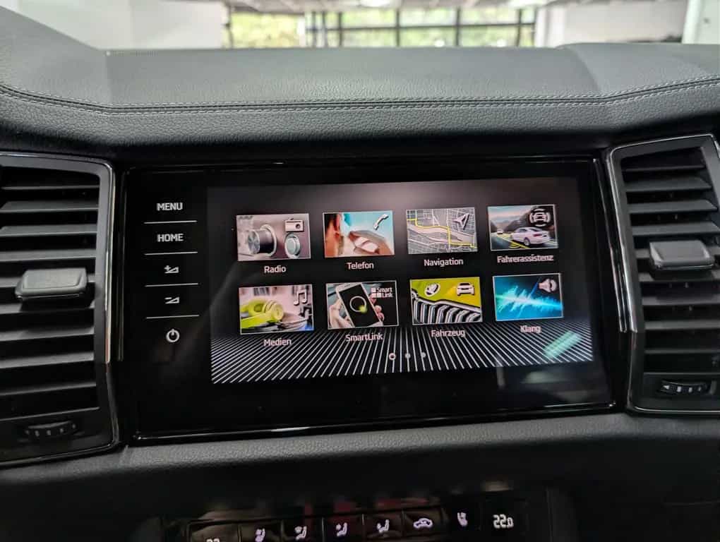 Skoda Kodiaq L&K 4x4 CANTON LEDER 360° ACC MEMO VIRT 02/2022-photo-25