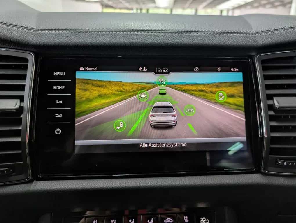 Skoda Kodiaq L&K 4x4 CANTON LEDER 360° ACC MEMO VIRT 02/2022-photo-26