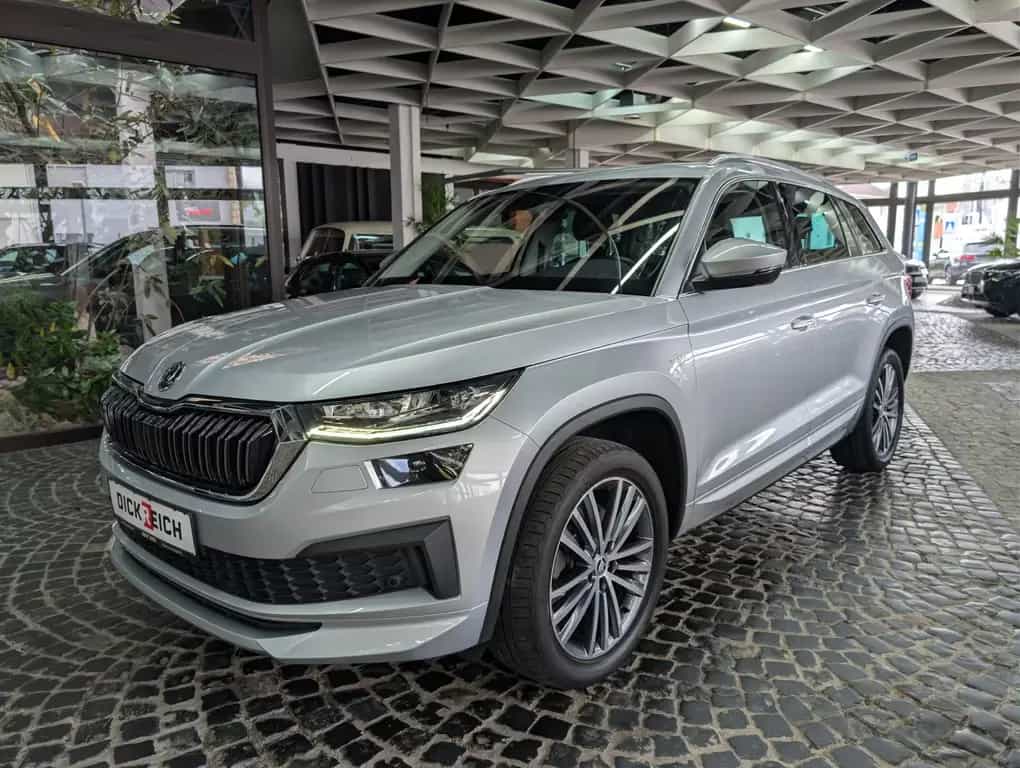 Skoda Kodiaq L&K 4x4 CANTON LEDER 360° ACC MEMO VIRT 02/2022-photo-3