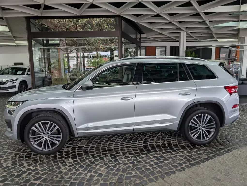 Skoda Kodiaq L&K 4x4 CANTON LEDER 360° ACC MEMO VIRT 02/2022-photo-4