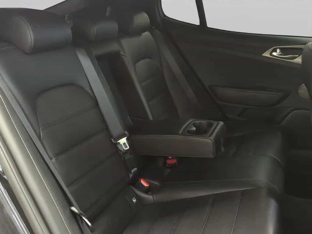 Kia Stinger 3.3 V6 GT AWD BASTUCK-AGA+PANO-DACH+LEDE 12/2019-photo-17