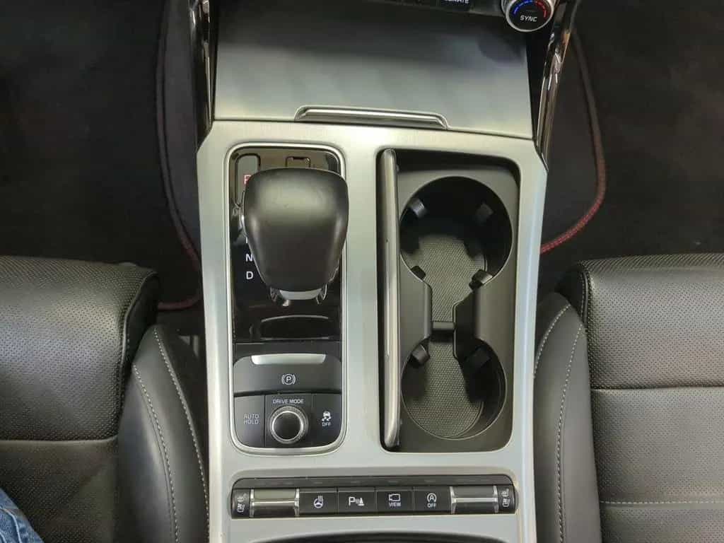 Kia Stinger 3.3 V6 GT AWD BASTUCK-AGA+PANO-DACH+LEDE 12/2019-photo-26