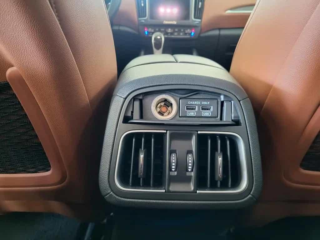 Maserati Levante 3.0 Turbo V6 "Premium Lackierung" Sound 01/2017-photo-23
