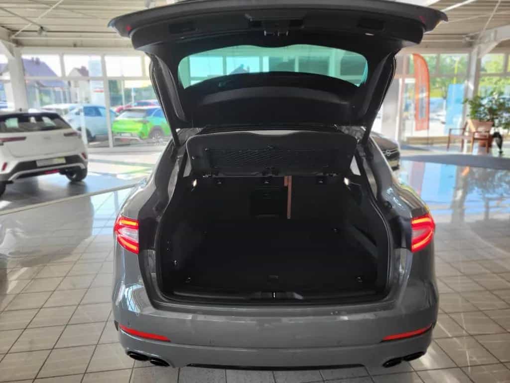 Maserati Levante 3.0 Turbo V6 "Premium Lackierung" Sound 01/2017-photo-26