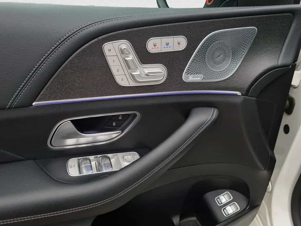 Mercedes-Benz GLE 300 d AMG~AIRM~PANO~BURM~MASSAGE~HEAD-UP~360° 09/2020-photo-9