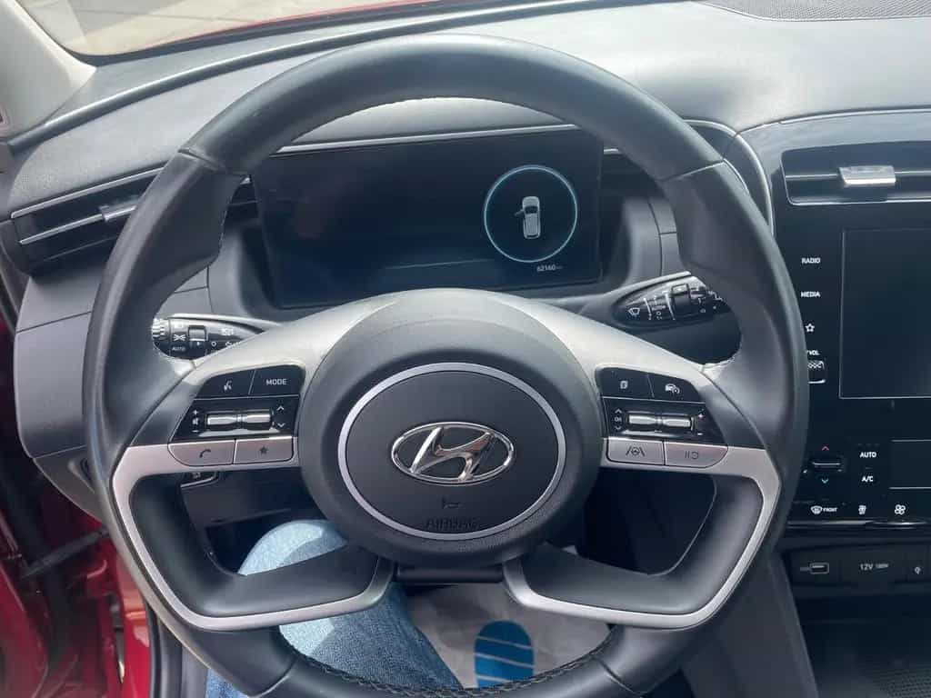 Hyundai TUCSON 1,6 Klima/Kamera/Navi CarPlay/SitzHeiz/LE 05/2023-photo-17