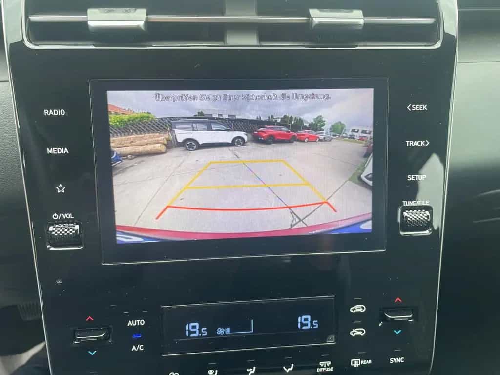 Hyundai TUCSON 1,6 Klima/Kamera/Navi CarPlay/SitzHeiz/LE 05/2023-photo-9