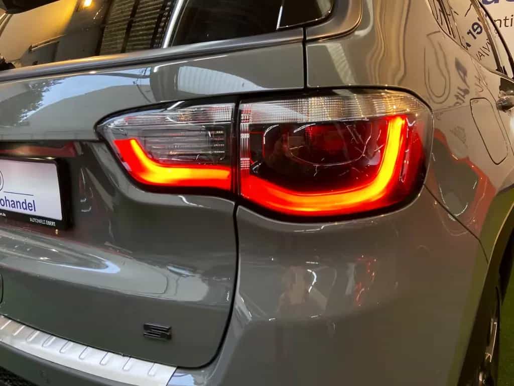 Jeep Compass S Sportpaket Automatik Sonderedition 10/2021-photo-9
