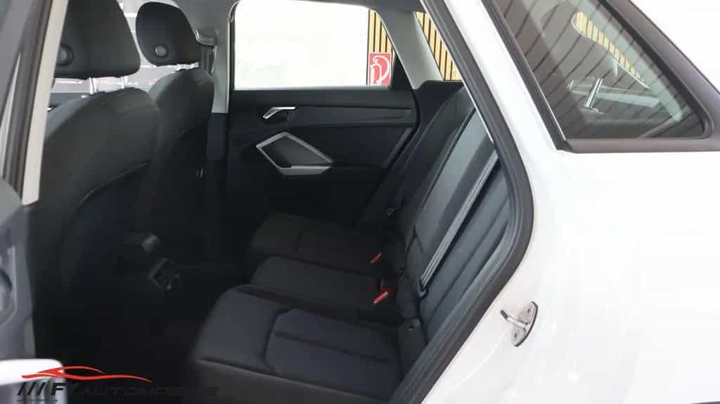 Audi Q3 35 TFSI LED* Klimaaut.* Garantie* AppleC.Play 08/2020-photo-29