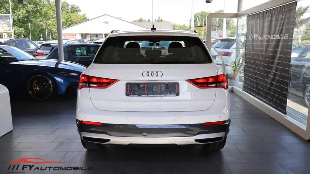 Audi Q3 35 TFSI LED* Klimaaut.* Garantie* AppleC.Play 08/2020-photo-3