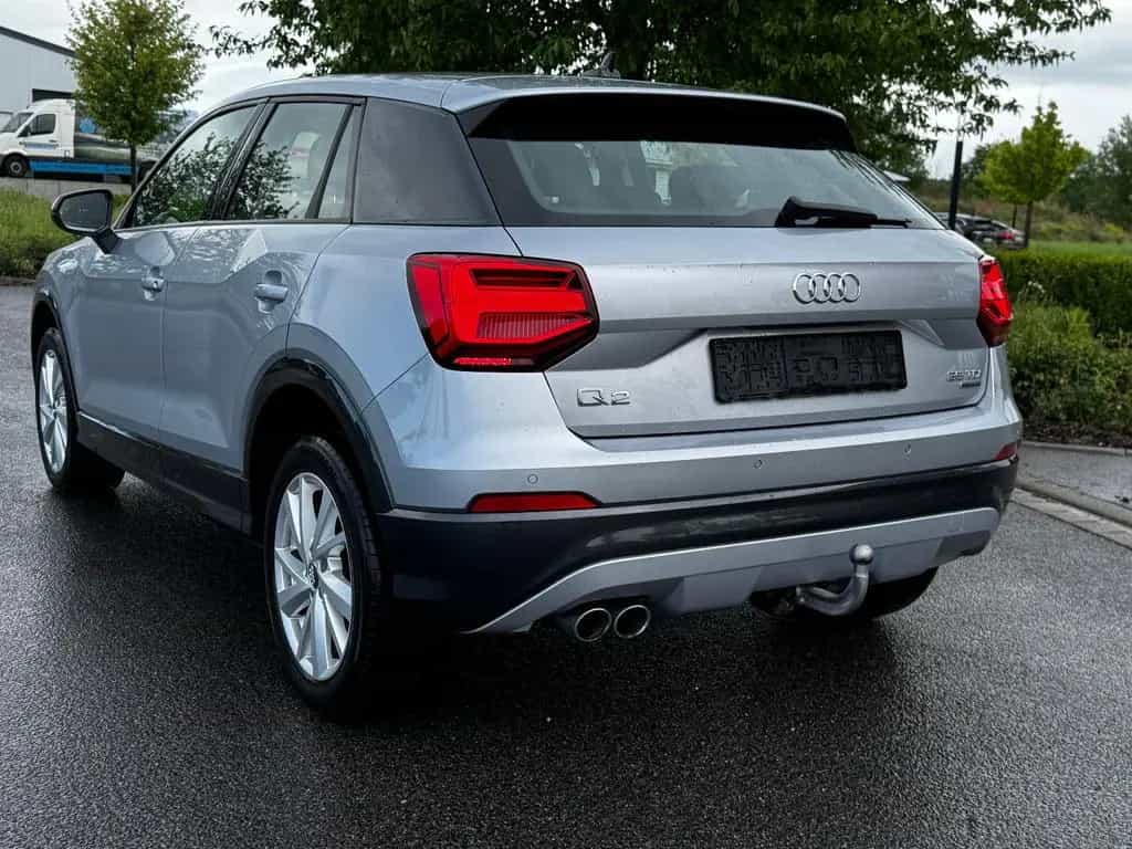 Audi Q2 35 TDI quattro S Tronic*LED*AHK*DAB*TEMP*KeyL 07/2020-photo-1