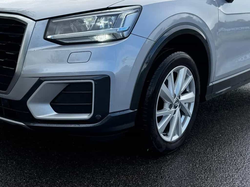 Audi Q2 35 TDI quattro S Tronic*LED*AHK*DAB*TEMP*KeyL 07/2020-photo-8