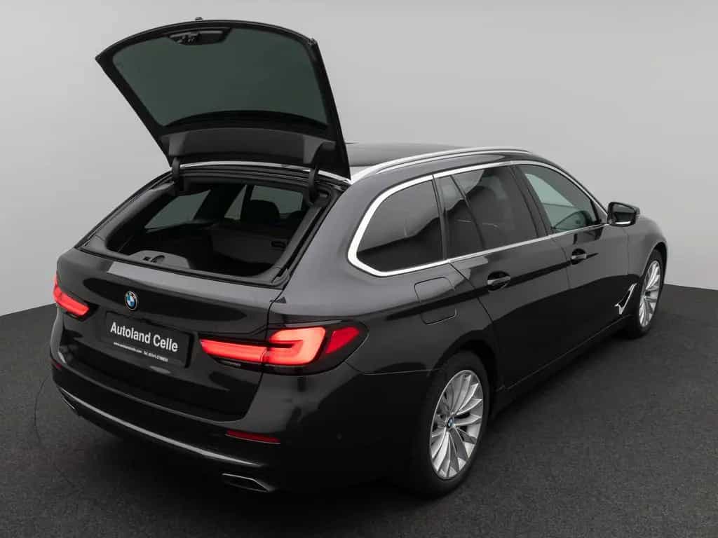 BMW 5 Series 540d xD LuxuryLine Panorama Laser Kamera HUD H/K 11/2022-photo-13