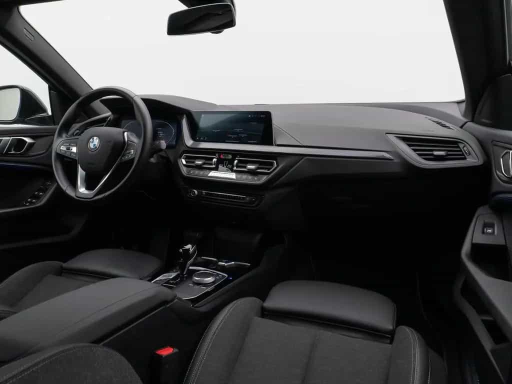 BMW 2 Series 218i Gran Coupé SportLine DAB PDC DrivAssist LED 11/2022-photo-38