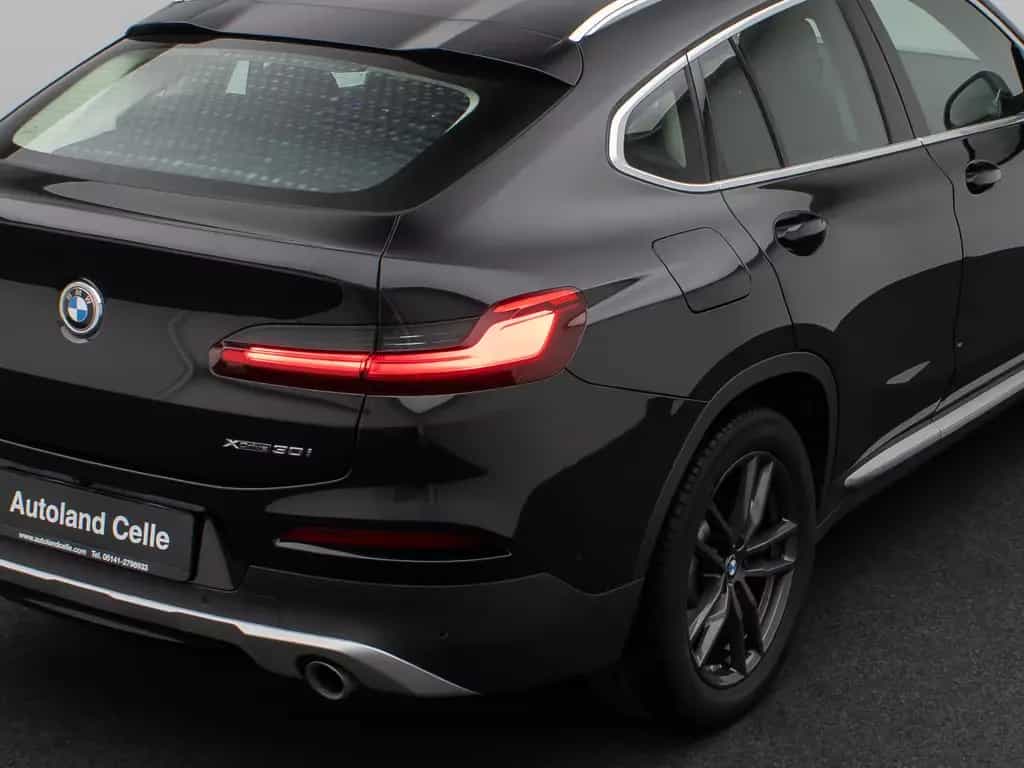 BMW X4 xD30i xLine Panorama Kamera HUD DAB HiFi AHK 10/2021-photo-15