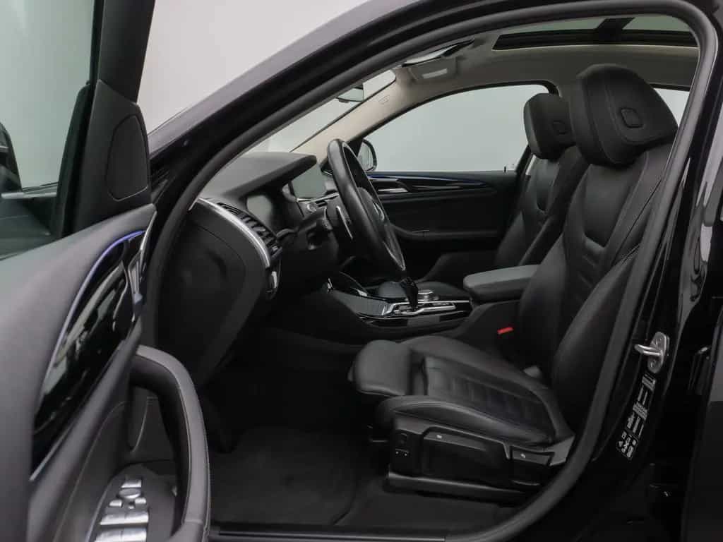 BMW X4 xD30i xLine Panorama Kamera HUD DAB HiFi AHK 10/2021-photo-18